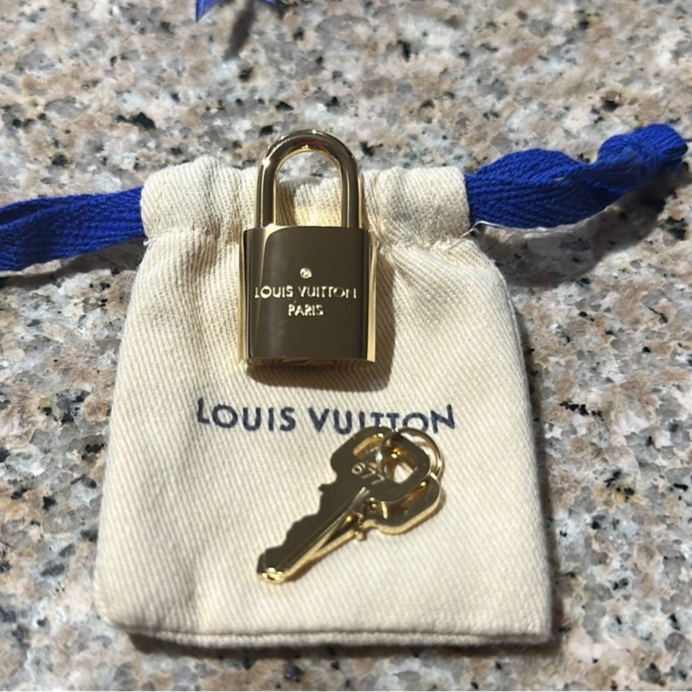Louis Vuitton Lock & Key